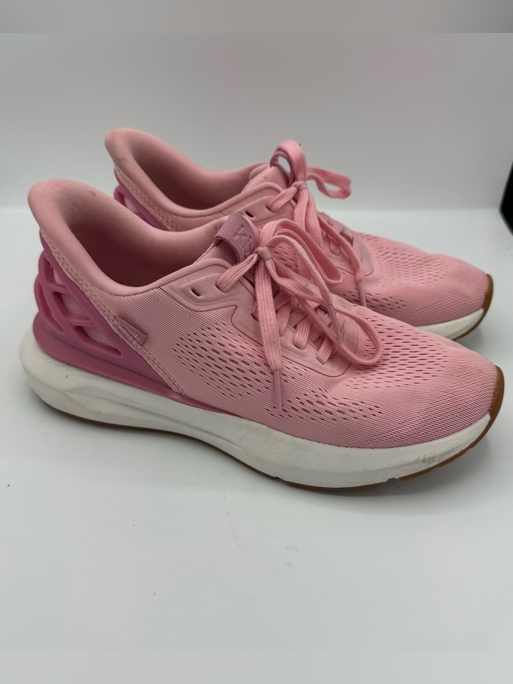Kizik Athens 2 in Wild Rose Pink‎ women’s size 8 hands free athleisure athletic